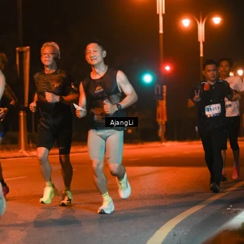 Runner Photo 8389232