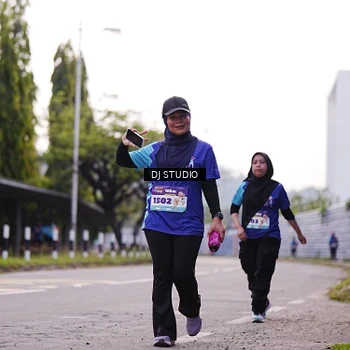 Runner Photo 8389233