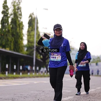 Runner Photo 8389240