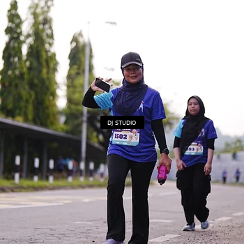 Runner Photo 8389248