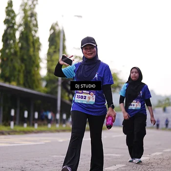 Runner Photo 8389251