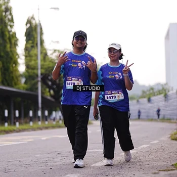 Runner Photo 8389276