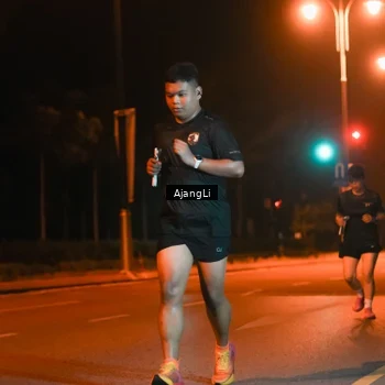 Runner Photo 8389284