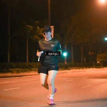 Runner Photo 8389297