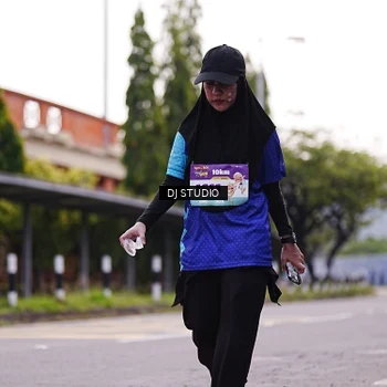 Runner Photo 8389313