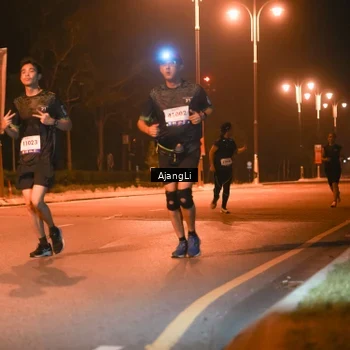 Runner Photo 8389321