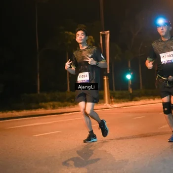 Runner Photo 8389322