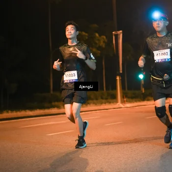 Runner Photo 8389338