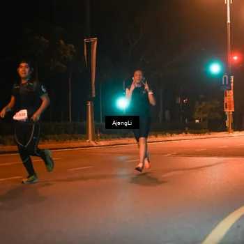 Runner Photo 8389341