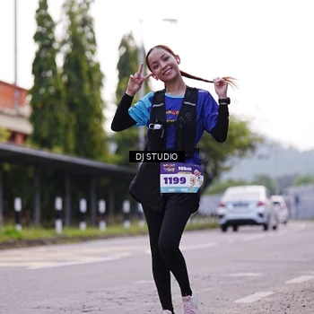 Runner Photo 8389354