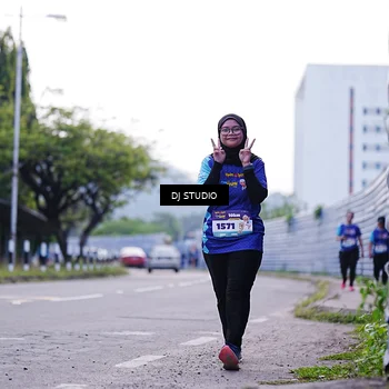 Runner Photo 8389364
