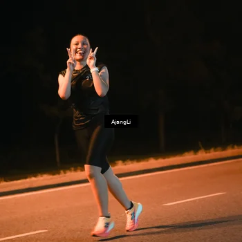 Runner Photo 8389368