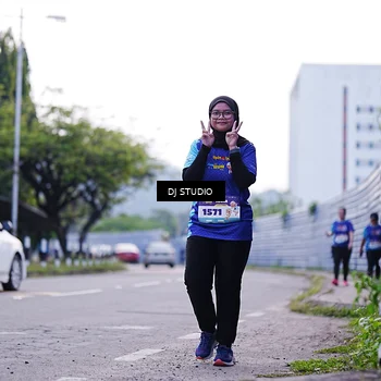 Runner Photo 8389374