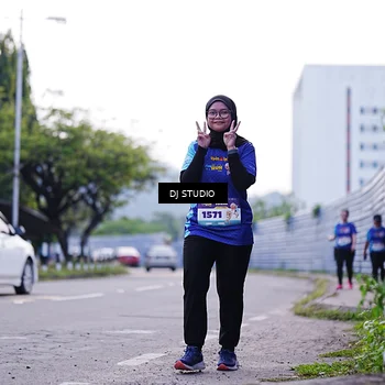 Runner Photo 8389378