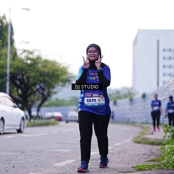 Runner Photo 8389381