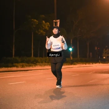 Runner Photo 8389391