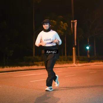 Runner Photo 8389407