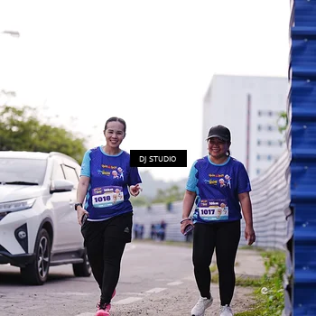 Runner Photo 8389426