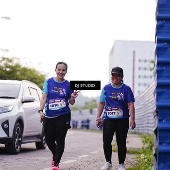 Runner Photo 8389435