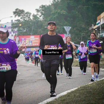 Runner Photo 8389441