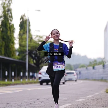 Runner Photo 8389448