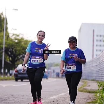 Runner Photo 8389454