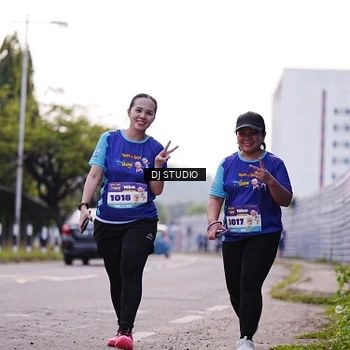 Runner Photo 8389459