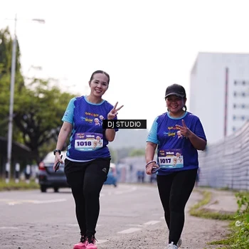 Runner Photo 8389461