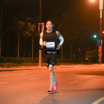 Runner Photo 8389466