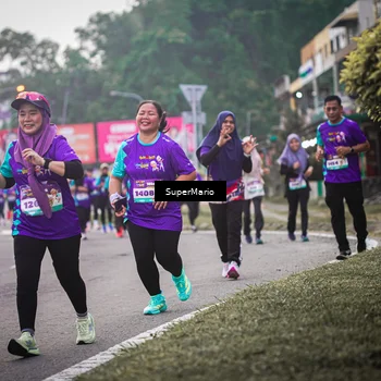 Runner Photo 8389480