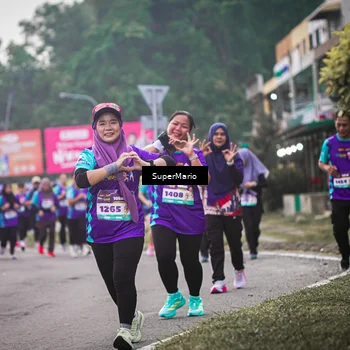Runner Photo 8389487