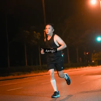 Runner Photo 8389498