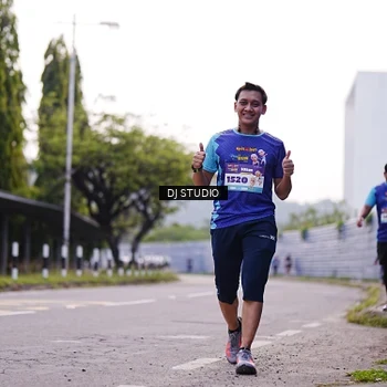 Runner Photo 8389499
