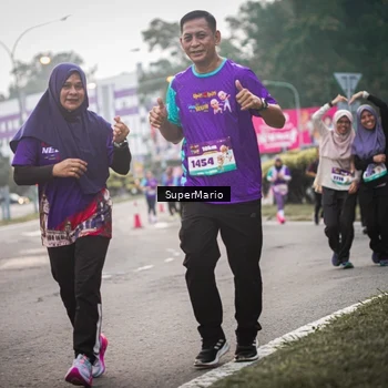 Runner Photo 8389513