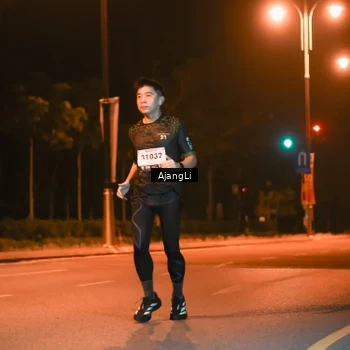 Runner Photo 8389526
