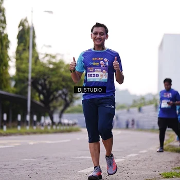 Runner Photo 8389527