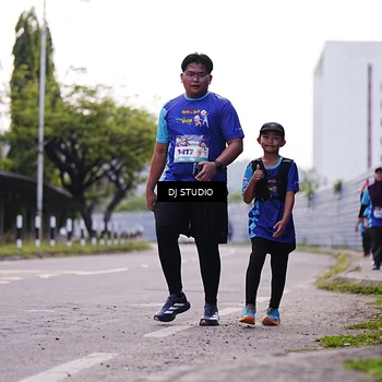 Runner Photo 8389537