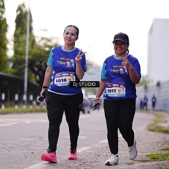 Runner Photo 8389539