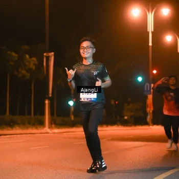 Runner Photo 8389558
