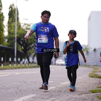 Runner Photo 8389586