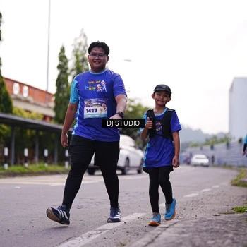 Runner Photo 8389588