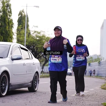 Runner Photo 8389608