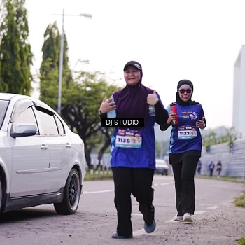 Runner Photo 8389610