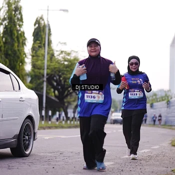 Runner Photo 8389614