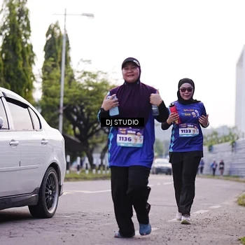 Runner Photo 8389619
