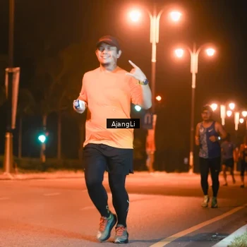 Runner Photo 8389622