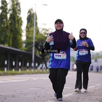 Runner Photo 8389626