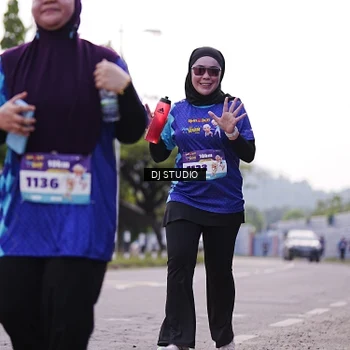 Runner Photo 8389640