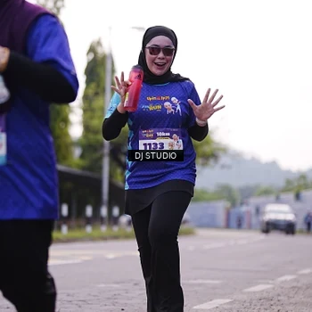 Runner Photo 8389647
