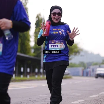 Runner Photo 8389651